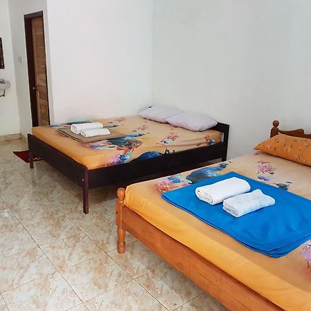 Red Island Bungalows Pasanggaran Δωμάτιο φωτογραφία