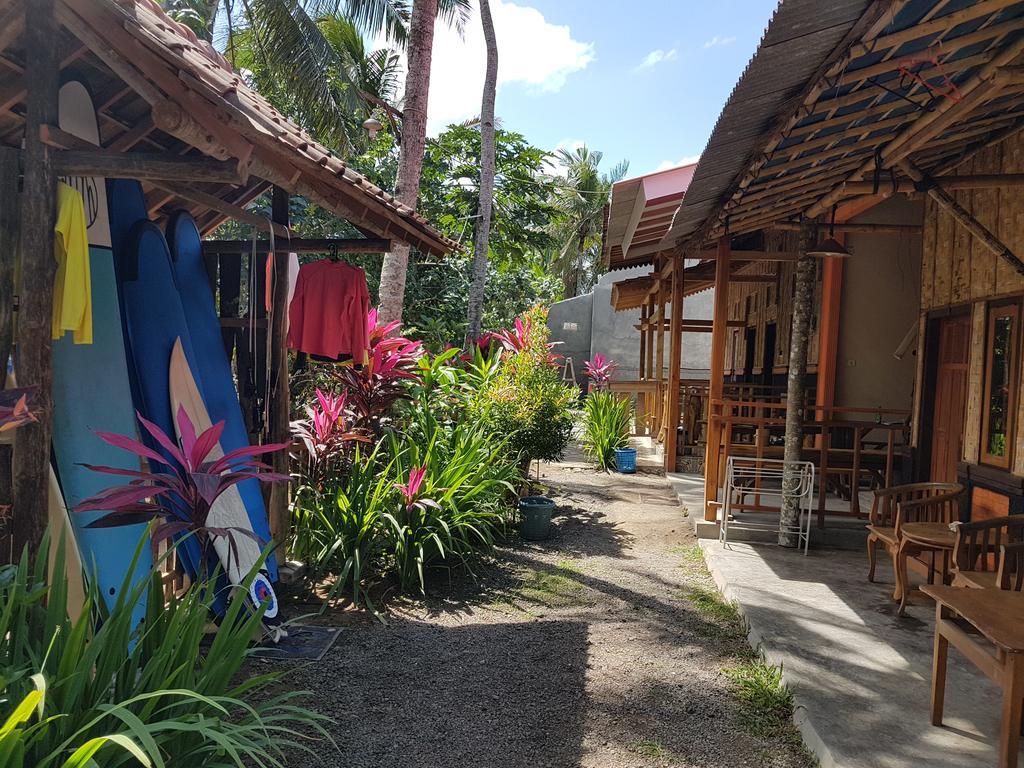 Red Island Bungalows Pasanggaran Εξωτερικό φωτογραφία